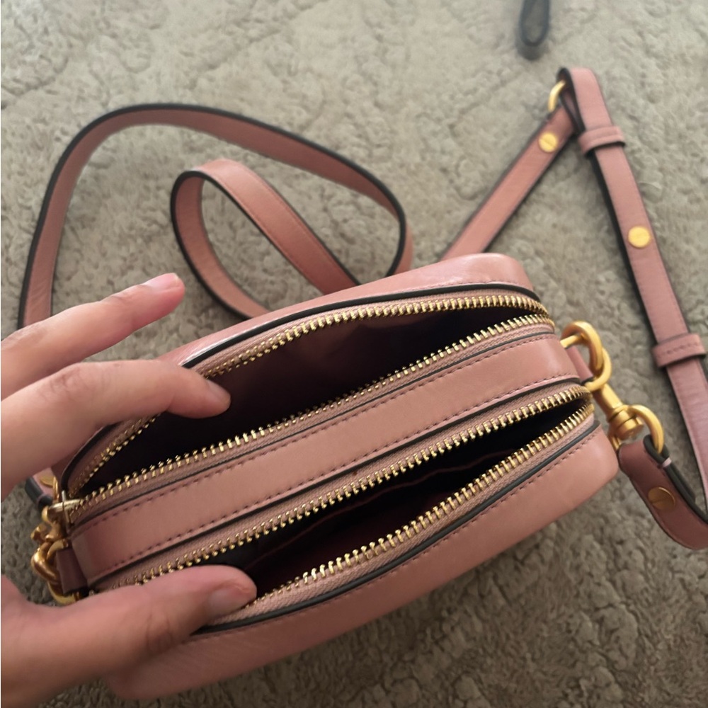 Tory Burch Blush Crossbody Bag - Picture 4 of 4